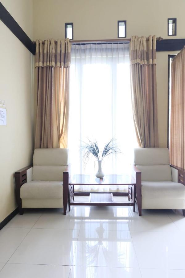 Aldeoz Villa Ciater Sarireja Ngoại thất bức ảnh