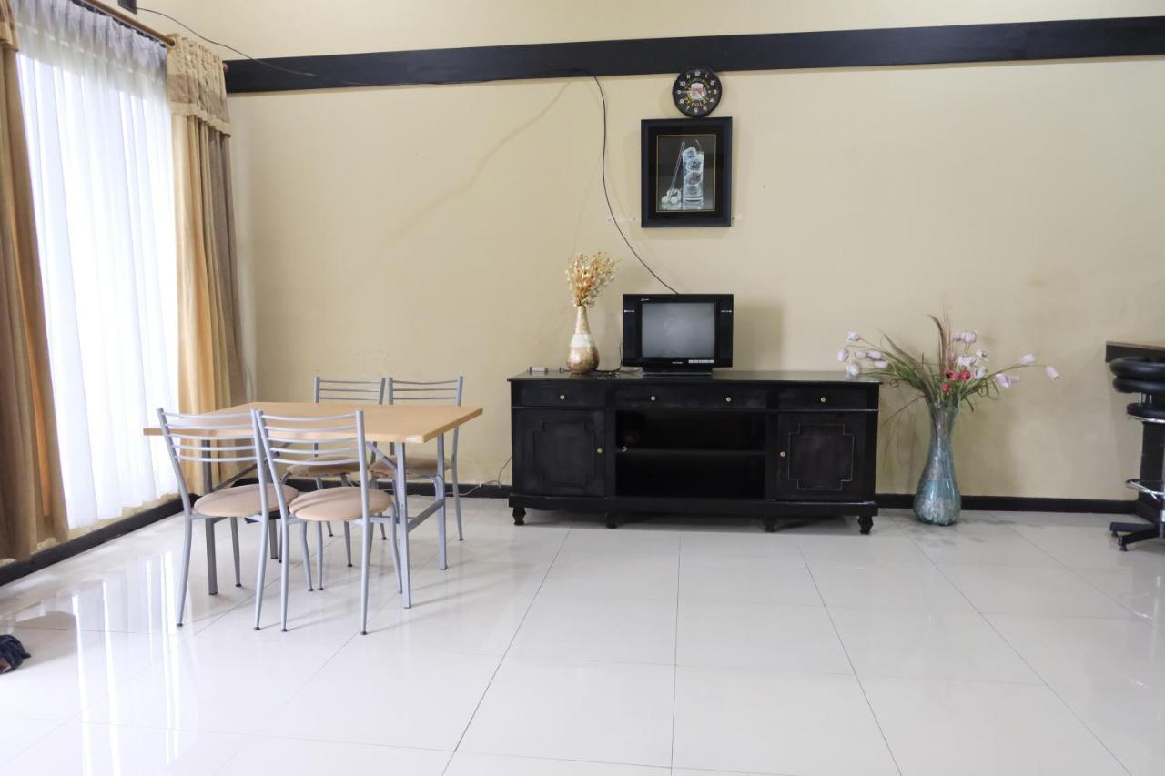 Aldeoz Villa Ciater Sarireja Ngoại thất bức ảnh
